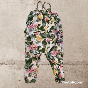 EUC Old Navy Spaghetti Strap Romper w/ Hibiscus Flowers and Greenery Size 2T